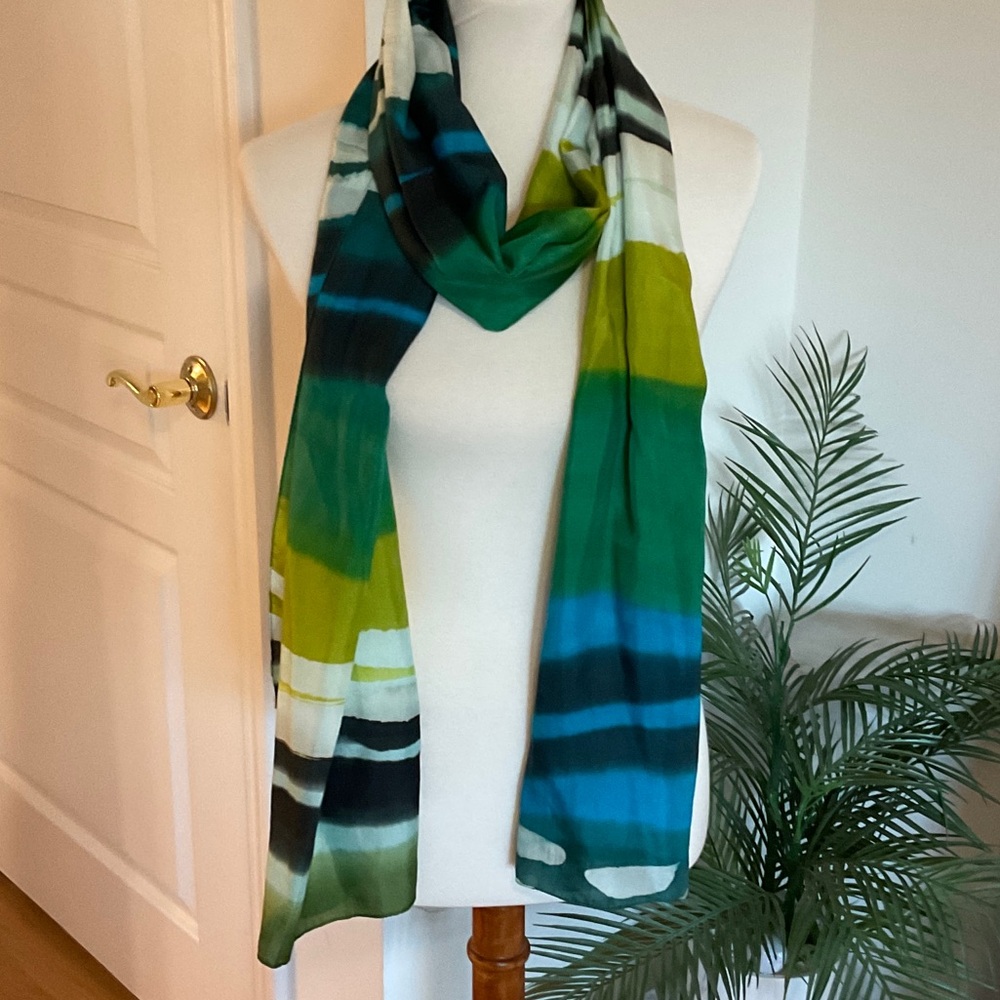 Elegant Green and Blue Striped Scarf